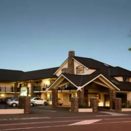 Aotea Motor Lodge-3