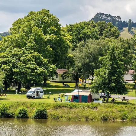 Whanganui River Top 10 Holiday Park-3