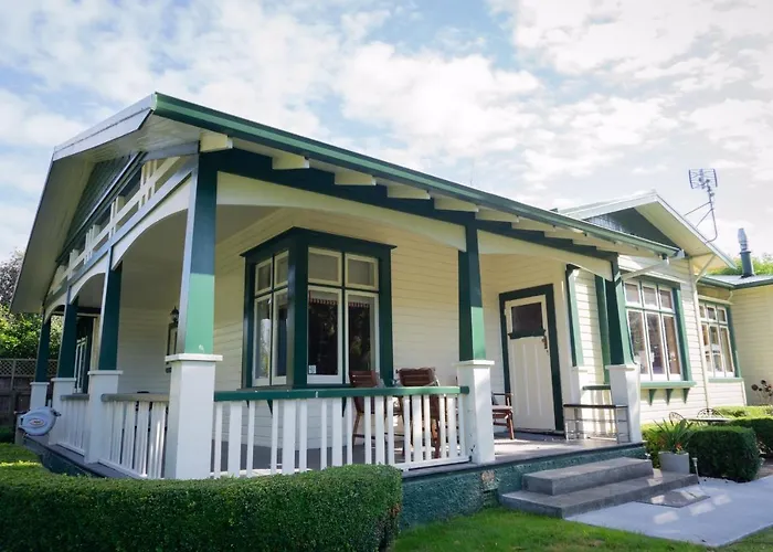 Gumnut House.