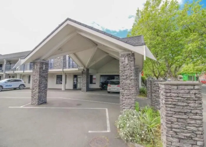 Aotea Motor Lodge